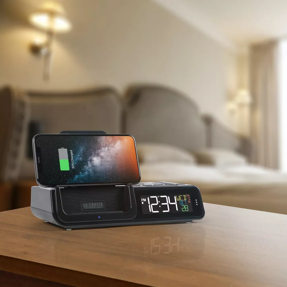 C75709 La Crosse Technology Wattz 2.0 Wireless Charging Projection Alarm Clock