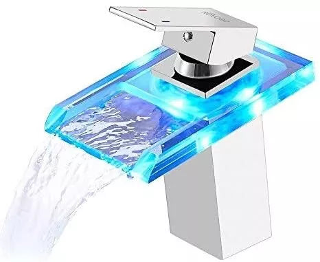 Cascada Para Casa Single Handle Waterfall Bathroom Vanity Sink LED Faucet NUEVO