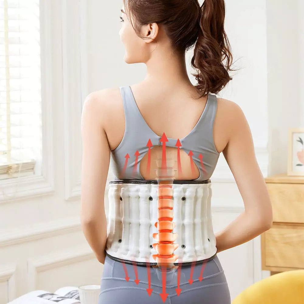 Lumbar support belt with automatic pump traction device suitable for the waist