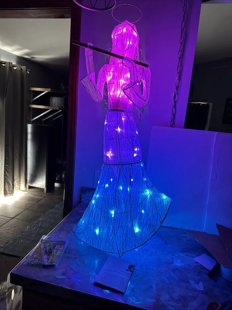 Mr Christmas Animated 37” Outdoor Fiberoptic Angel Color Changing Light Show SEE