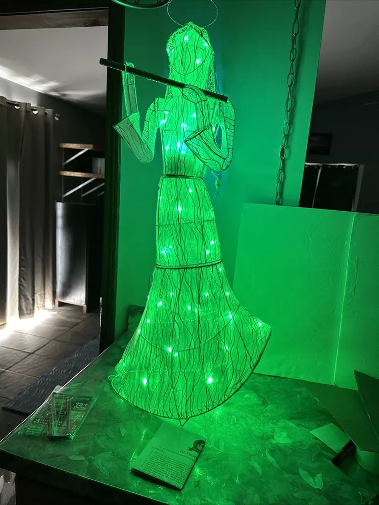 Mr Christmas Animated 37” Outdoor Fiberoptic Angel Color Changing Light Show SEE
